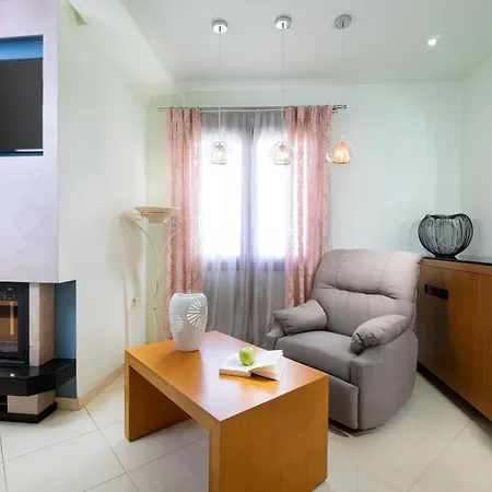 Loft Apartman Hriszí Aktí Haniá