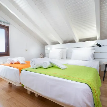 Loft خانيا